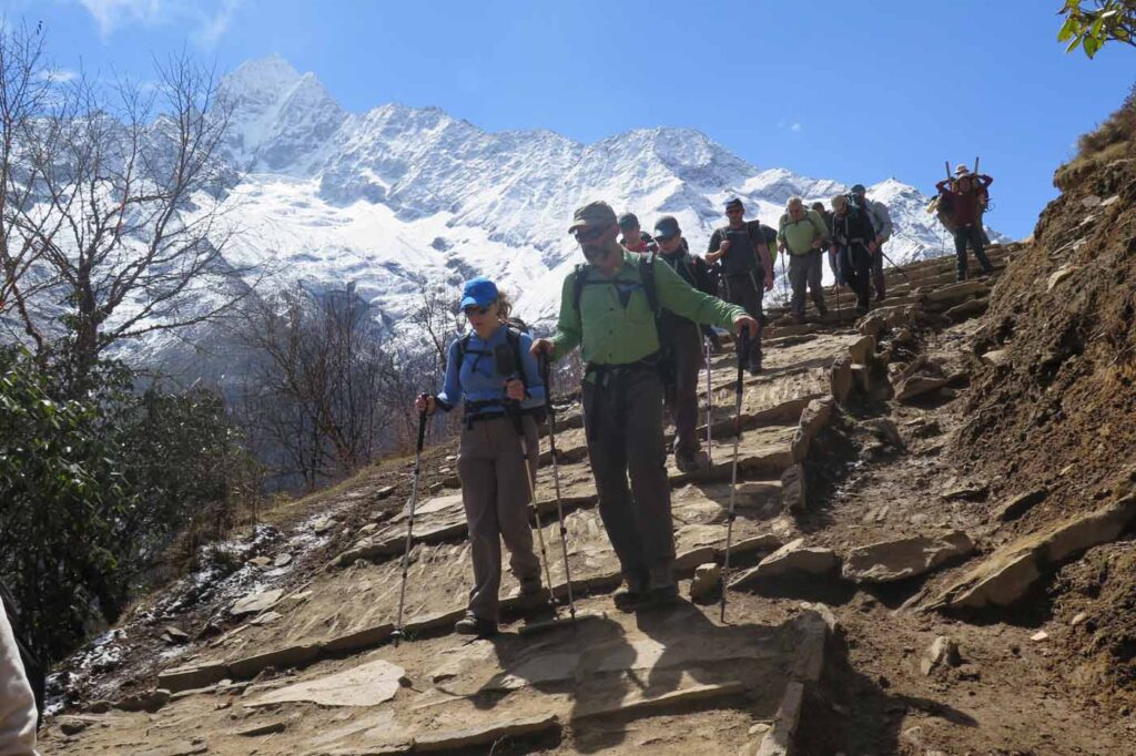 Everest-Base-camp-trekkers