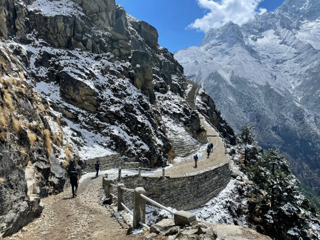 trekking in nepal ebc